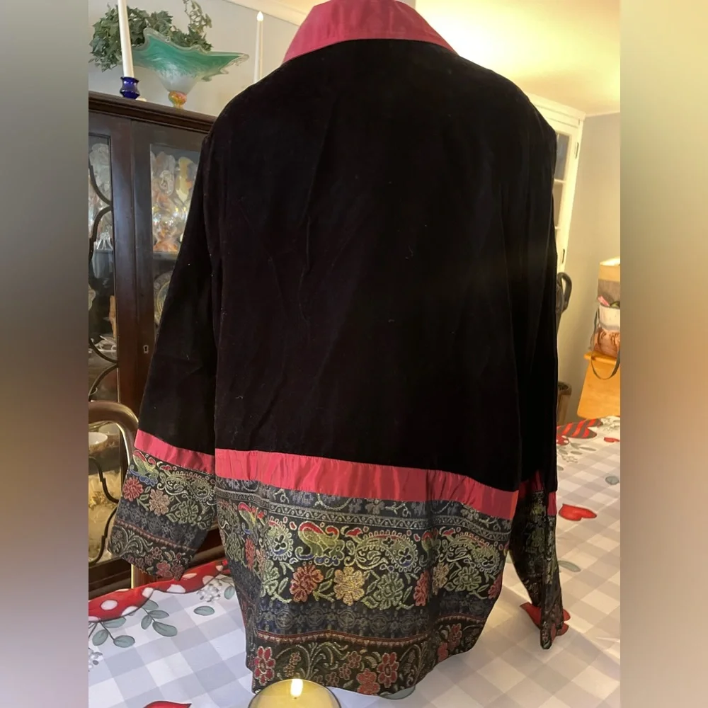 Coldwater Creek velvet tapestry suit jacket - Picture 3 of 5
